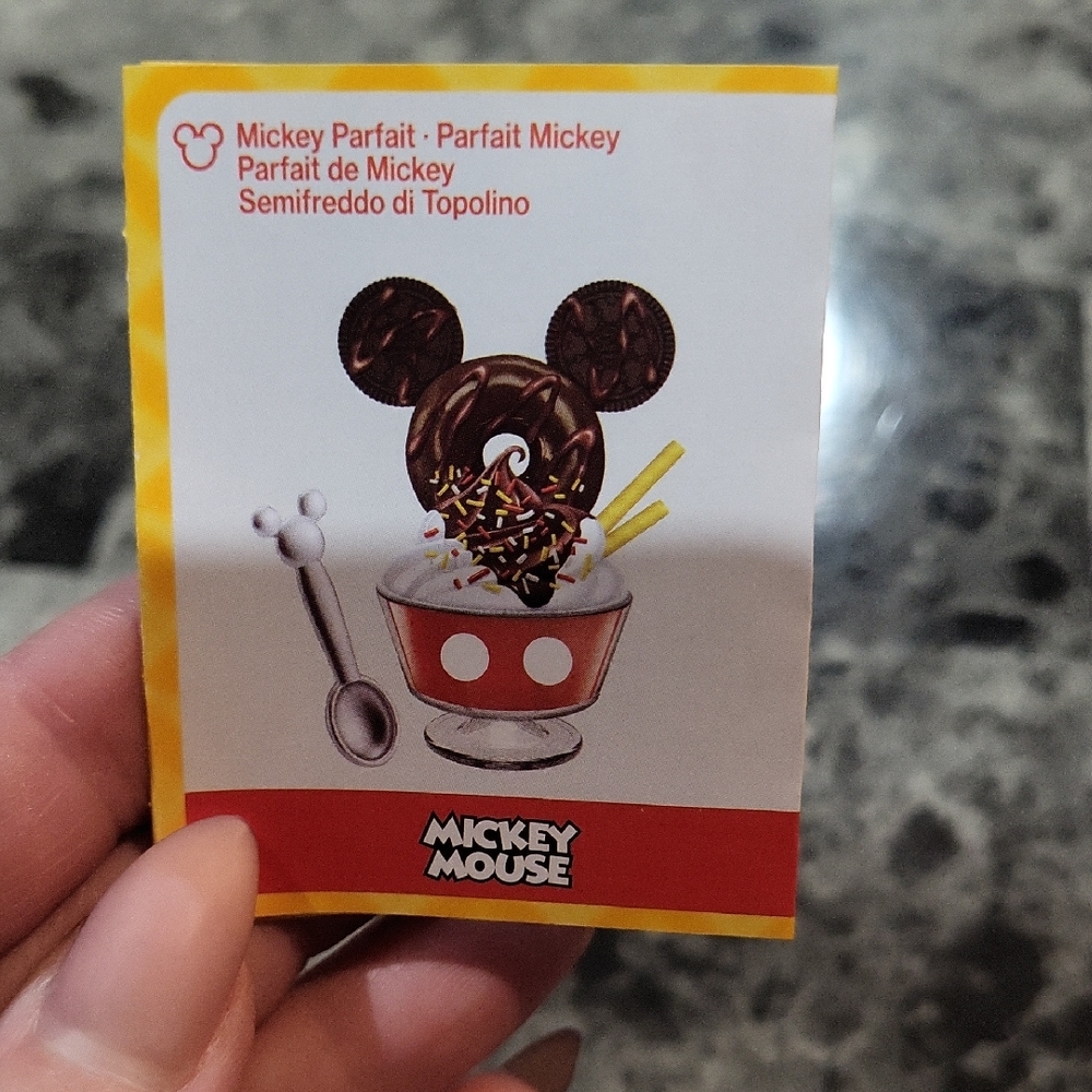 Mini Brands Create Disney Mickey Mouse